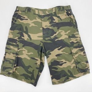 Boulder Creek Trading Co Side Elastic Cargo Shorts Green Camo Sz 44 Tall